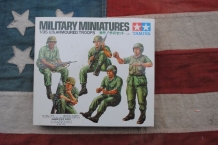 images/productimages/small/U.S.ARMOURED TROOPS Tamiya 1;35 voor.jpg